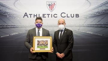 Ronaldo, con Elizegi