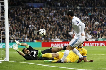 Jugada del gol anulado a Isco.