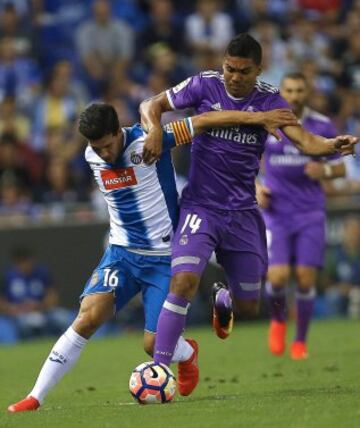 Casemiro y Javi López.