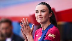 Tras estar cerca de salir del Bar?a rumbo al Olympique de Lyon el pasado mercado de invierno, la polivalente jugadora noruega, que se desenvuelve tanto como de pivote como de central, sigue sin renovar su contrato. Tiene 27 a?os, buen cartel y grandes opciones para su futuro.