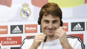 Iker, durante la comparecencia.