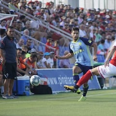 Sekou quiere quedarse en la plantilla y Simón Moreno en el once