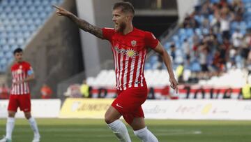 El Almería tumba a un Sevilla Atlético que sigue sin ganar
