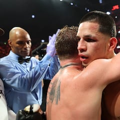Edgar Berlanga explotó en contra de Oscar de la Hoya: “eres un saco de...”