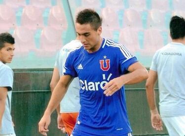 Ex jugador de la U es detenido: vendía autos robados por redes sociales