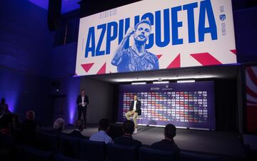 Presentación de César Azpilicueta como nuevo jugador del Atlético de Madrid.