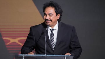 El analista del Chiringuito señaló que Hugo Sánchez tiene las cualidades para dirigir al conjunto merengue, sólo le falta convencer a Florentino Pérez.