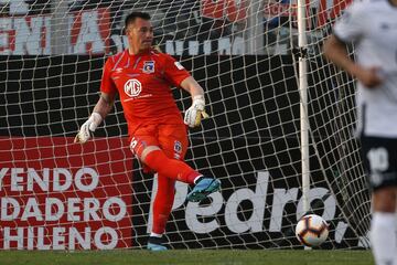 El portero termina contrato y podría dejar el club. Sin embargo, tiene una luz de esperanza: ha jugado mucho más de lo esperado. Es el arquero de Colo Colo en Copa Chile.