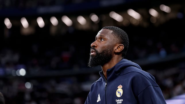 Rüdiger complica a Huijsen