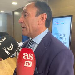 El ministro Jaime Pizarro celebró el triunfo de Colo Colo en Copa Libertadores: “No es habitual...”