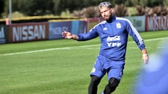 Agüero vuelve a entrenar con normalidad