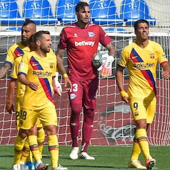 Barcelona y Vidal olvidan los conflictos con sólida goleada