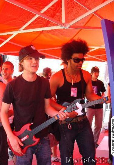 Se acerca la final del concurso universitario de Guitar Hero