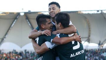 Enzo Guti&eacute;rrez celebra un gol frente a San Luis. 