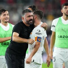 El Valencia rompe la maldición a domicilio