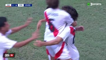 Perú amargó a Chile con este gol que dará la vuelta al mundo: pocas veces visto