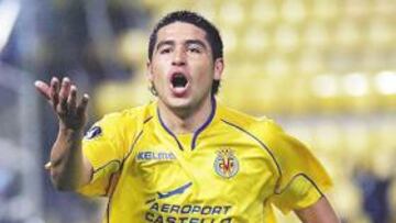 <b>CULEBRÓN. </b>Saber dónde jugará Riquelme es uno de los interrogantes de este verano.