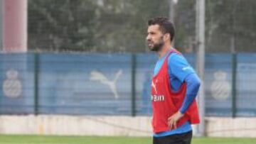 Simao, durante un entreno.