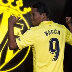 El Villarreal hace oficial el fichaje de Carlos Bacca