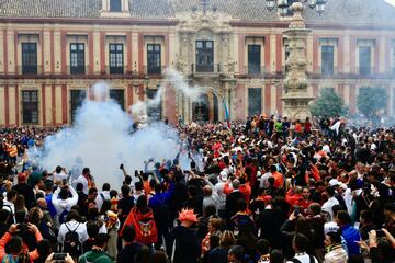 El valencianismo toma Sevilla, en imágenes