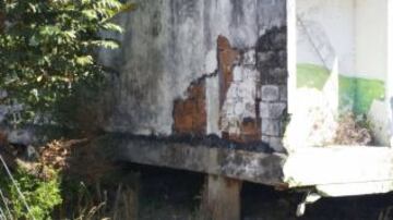 Desolación,casas,destruidas, algunas cruces y un museo, recuerdan la tragedia. La caravana de la Vuelta a Colombia solo fue saludada por quienes se hacen cargo del museo. Por unos segundos, el ciclismo les hizo algo de compañía.