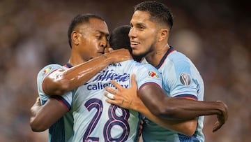 Cruz Azul's Diber Cambindo (C) celebrates with teammates after scoring against Monterrey during the Mexican Apertura 2023 tournament football match at the BBVA Bancomer stadium in Monterrey, Mexico, on August 27, 2023. (Photo by Julio Cesar AGUILAR / AFP)