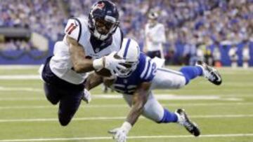 Jaelen Strong consigue la anotación más importante del partido.