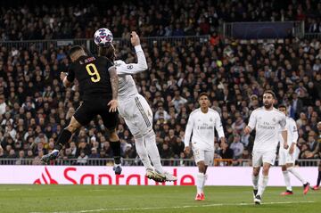 Gabriel Jes¨²s empat¨® el partido. 1-1.