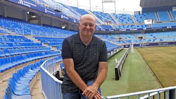 Pepe Mel, posando para AS en La Rosaleda.