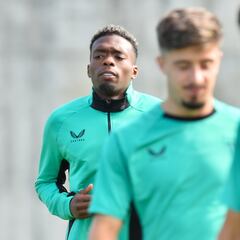 Llega el turno de Nico Serrano