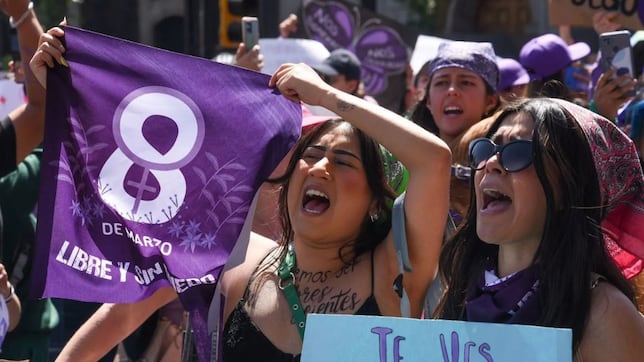 Los mejores consejos de seguridad para asistir a tu primera marcha feminista el 8 de marzo del 2025