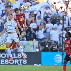 Los Angeles Galaxy ya ganaba la MLS Cup a NYRed Bulls 2-0 al minuto 12