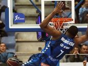 Norel y Chery atizan al Movistar Estudiantes y el GBC respira ACB