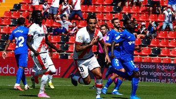 Trejo festeja el primer gol del Rayo ante el Getafe.