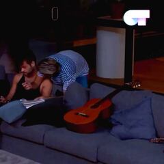 Un mensaje secreto destapa una presunta relación en OT