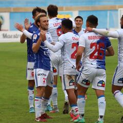 Antofagasta olvida la crisis y golea