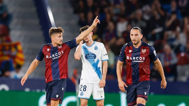 Iván Romero lidera la reacción del Levante