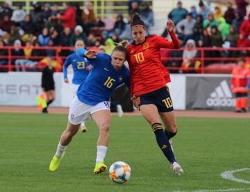 España ganó 2-1 a Brasil.