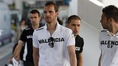 Soldado busca el gol en su regreso a Getafe