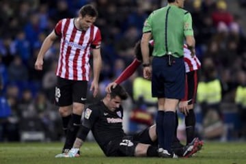 Iago Herrerín se retiró lesionado.