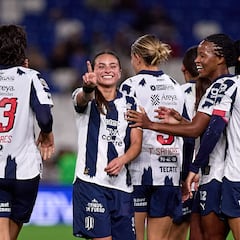 Rayadas asalta el liderato