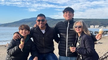 “Llegué a Colo Colo a los nueve años... Acá me formé como jugador y DT y gané muchos títulos”