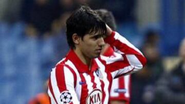 Agüero sufre una sobrecarga en el abductor y es duda contra el Villarreal