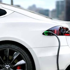 ¿Qué marca vende más autos eléctricos en el mundo?