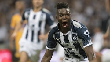 El colombiano Avil&eacute;s Hurtado celebrando su gol con Monterrey ante Tigres en el Apertura de la Liga Mexicana 2017/18