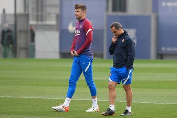 El primer entrenamiento con Sergi Barjuan en imágenes