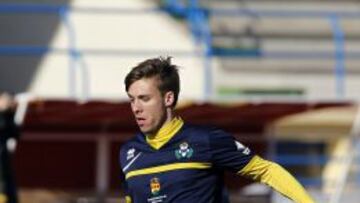 Kiko Femen&iacute;a entrenando con el Alcorc&oacute;n