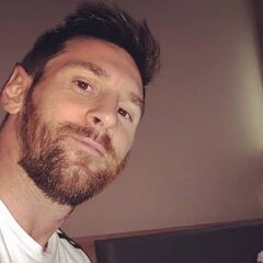 El lado más bromista de Messi: trolea a Agüero en la concentración de Argentina