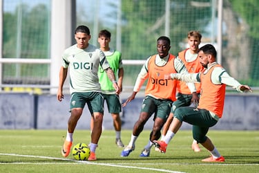 Gaizka Garitano: “Agradezco la confianza del presidente y de Juan Cala”