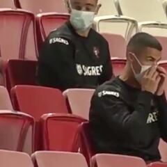 Cristiano y la mascarilla: el video que está arransando en internet